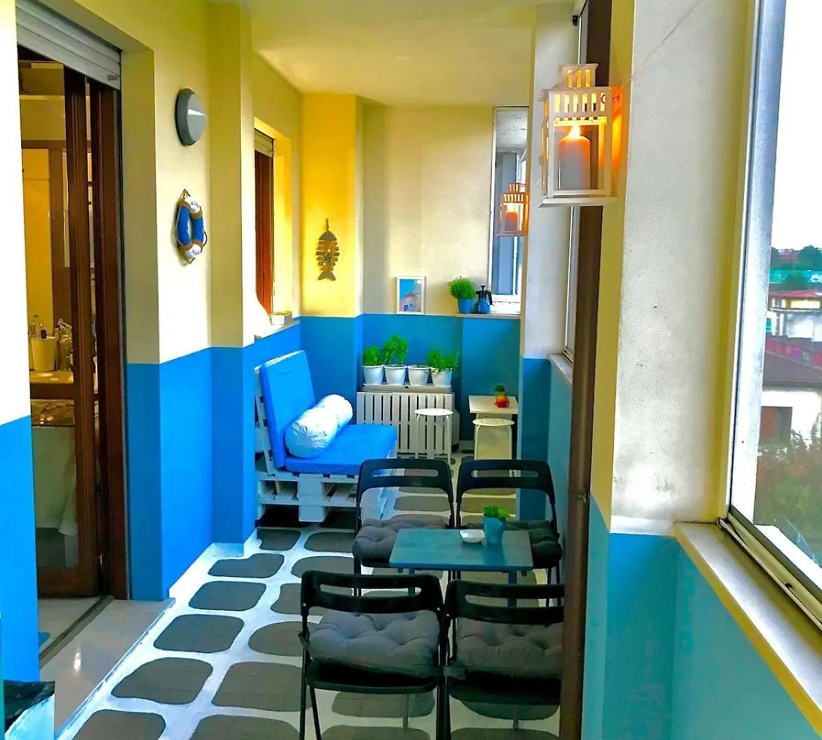 Moon Apartment Large Two-Room Apartment On 2 Levels Rozzano 0*,